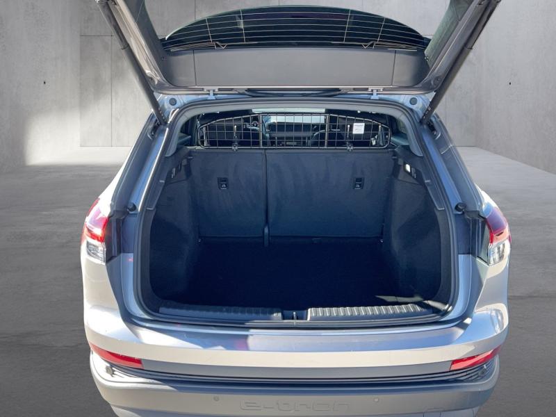 Audi Q4 45 e-tron quattro business