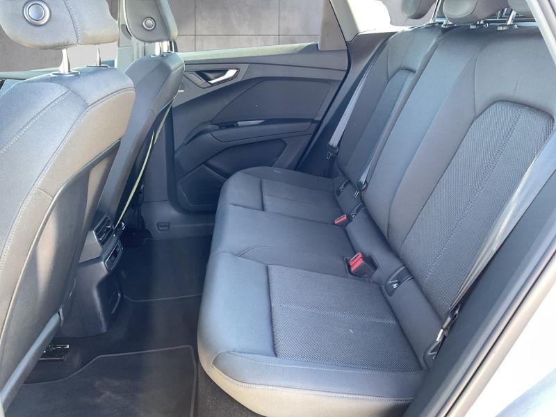 Audi Q4 45 e-tron quattro business