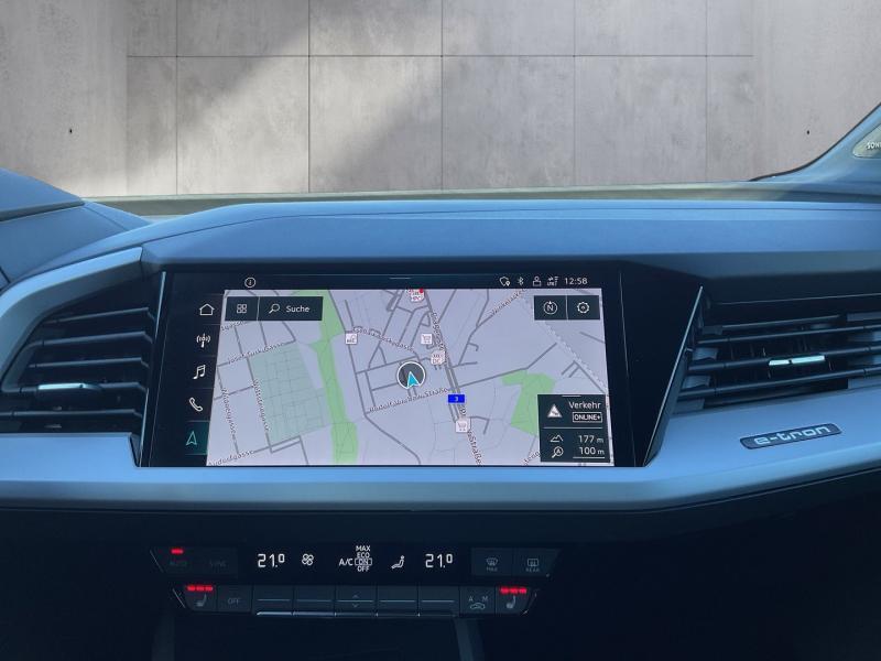 Audi Q4 45 e-tron quattro business