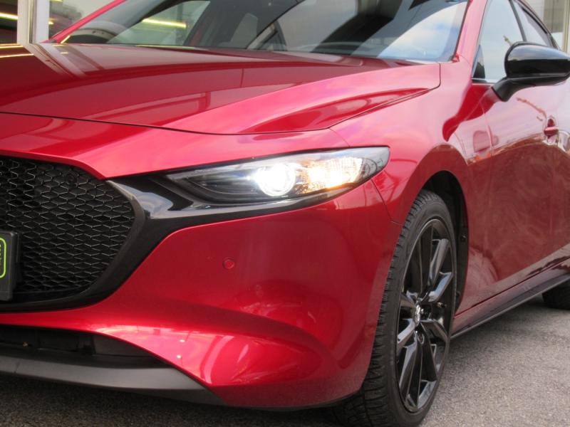 Mazda 3 e-Skyactiv Homura