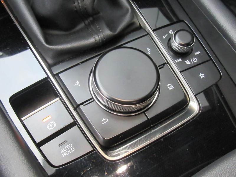 Mazda 3 e-Skyactiv Homura