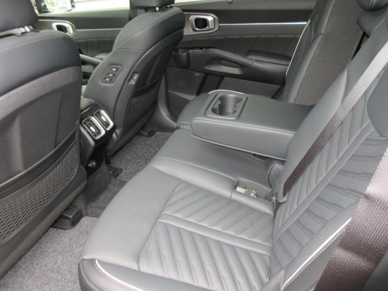 KIA SORENTO PLATIN 2.2 DCT8 AWD 7S