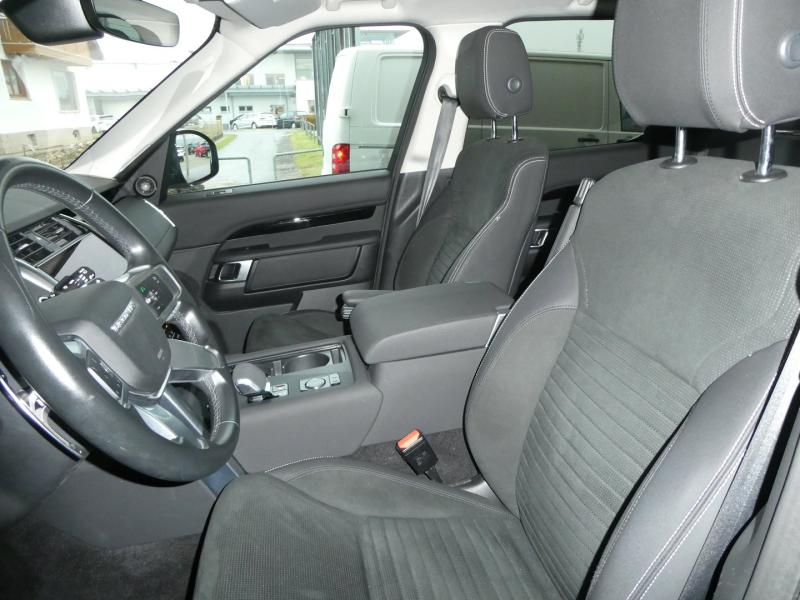 Land Rover Discovery 5 S D250 AWD