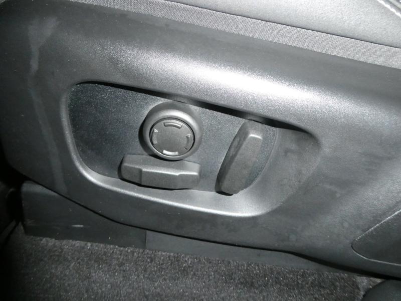 Land Rover Discovery 5 S D250 AWD