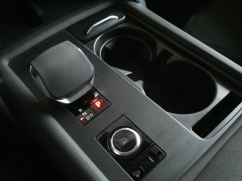 Land Rover Discovery 5 S D250 AWD