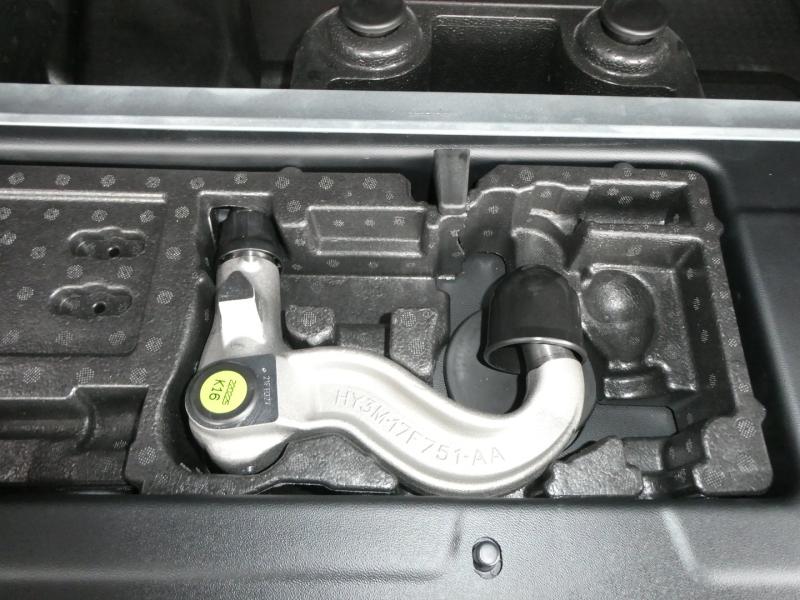 Land Rover Discovery 5 S D250 AWD