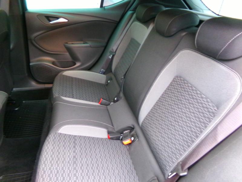 Opel Astra 1.2 Turbo Edition