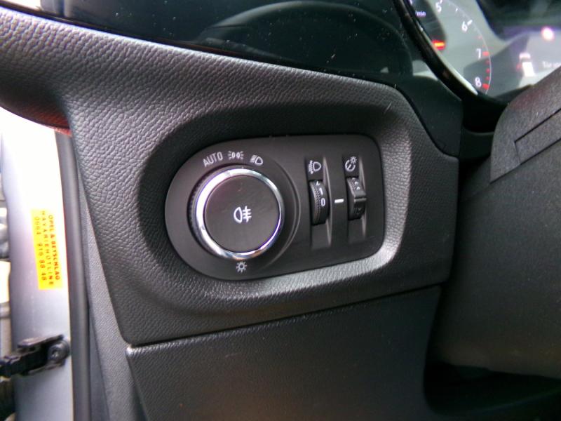 Opel CORSA F Edition 75PS