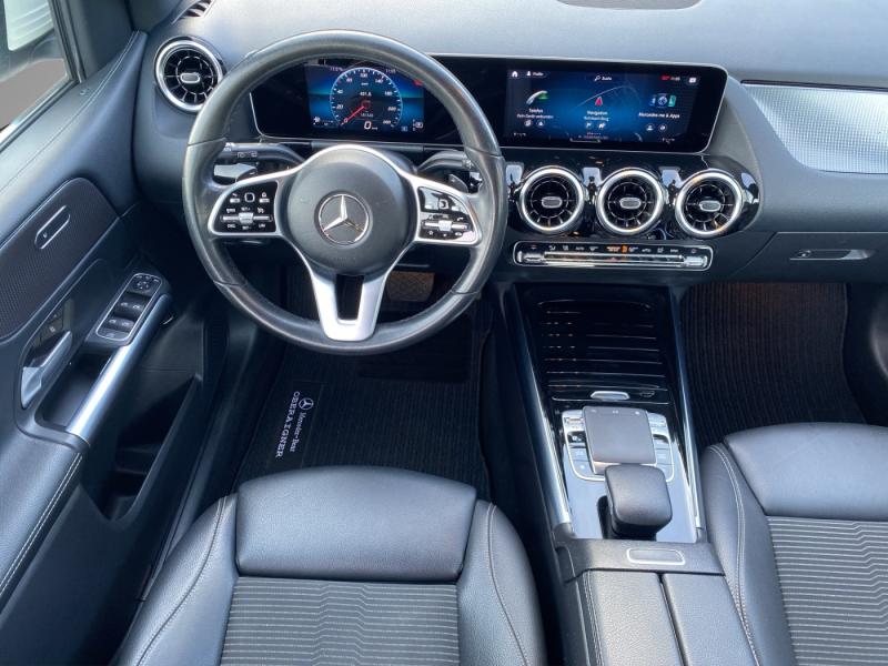 MERCEDES-BENZ B 180 d Progressive