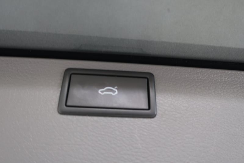 VW Kombi Caravelle Comfortline LR TDI