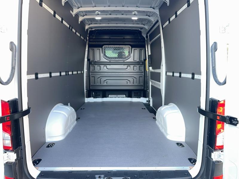 VW Crafter 35 Kastenwagen L3H3 TDI