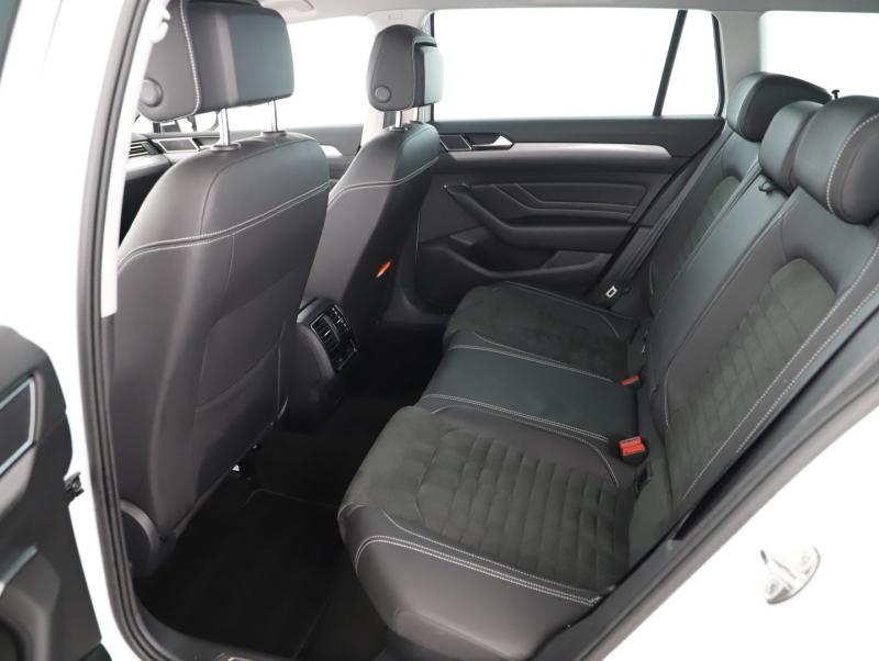 VW Passat GTE Variant