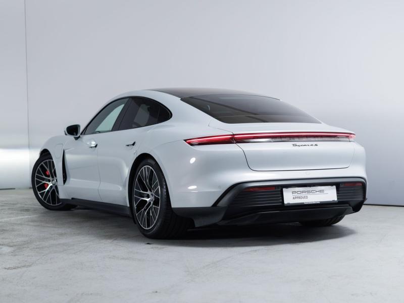 Porsche Taycan 4S Plus