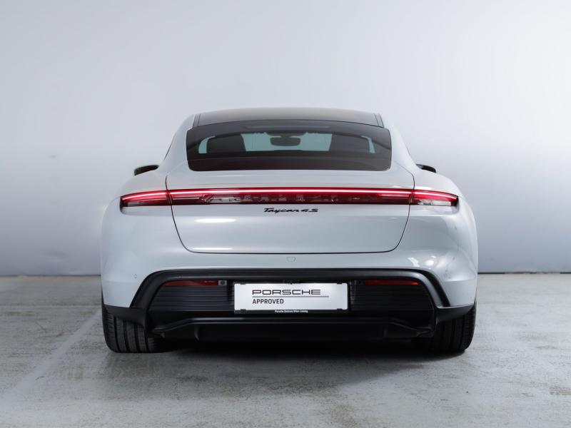 Porsche Taycan 4S Plus