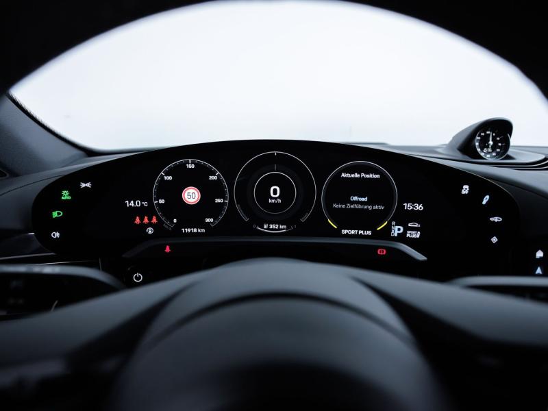 Porsche Taycan 4S Plus