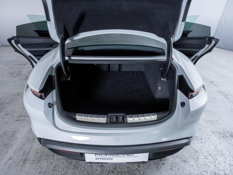Porsche Taycan 4S Plus