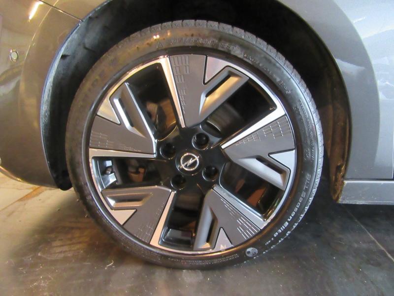 Opel CORSA E-FIRST ED 136PS