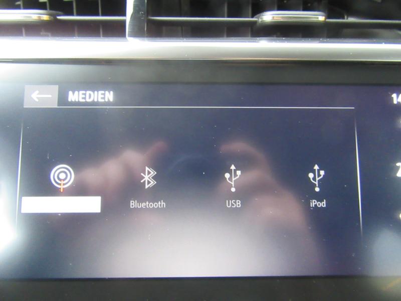 Opel CORSA E-FIRST ED 136PS