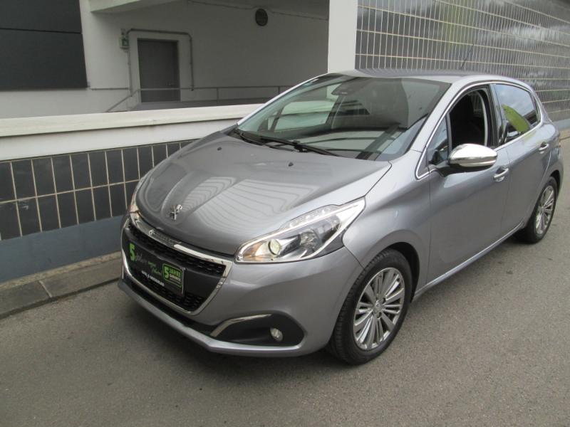 Peugeot 208 Allure 1.2