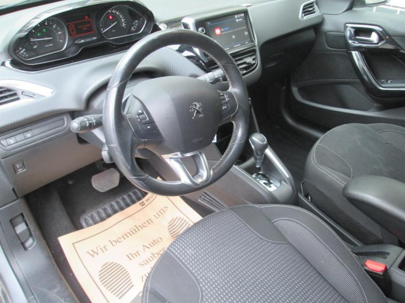 Peugeot 208 Allure 1.2
