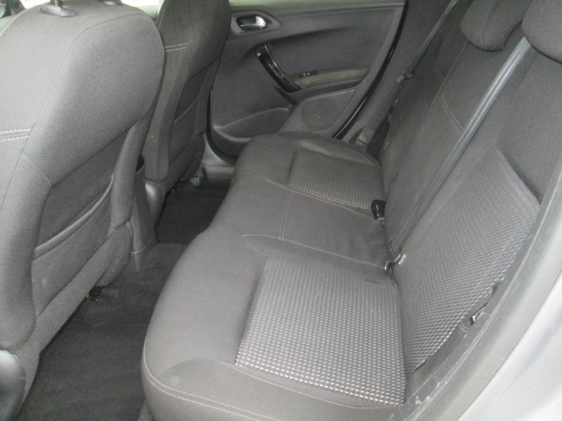 Peugeot 208 Allure 1.2