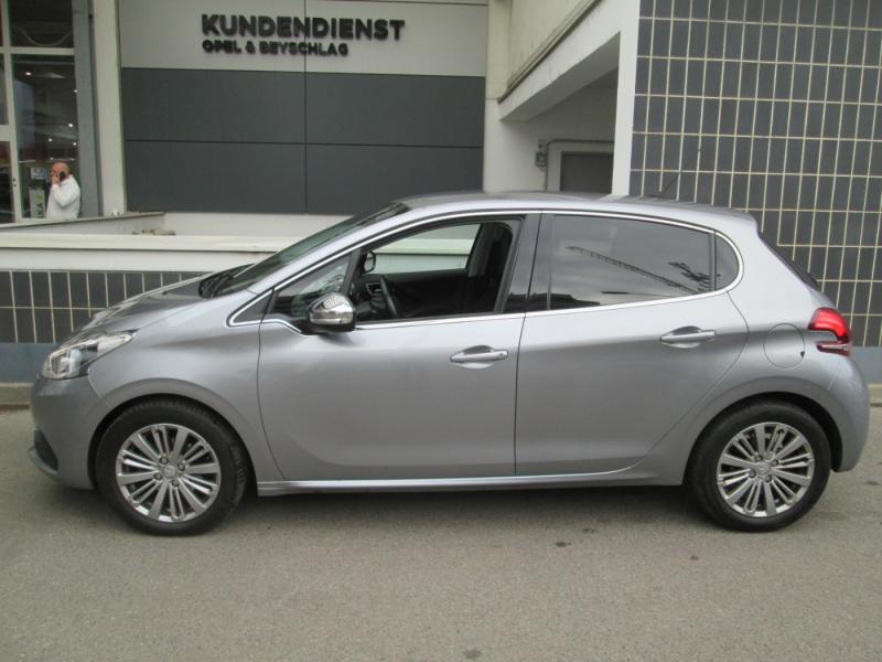 Peugeot 208 Allure 1.2