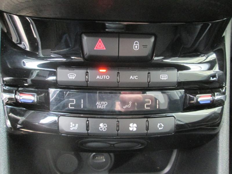 Peugeot 208 Allure 1.2