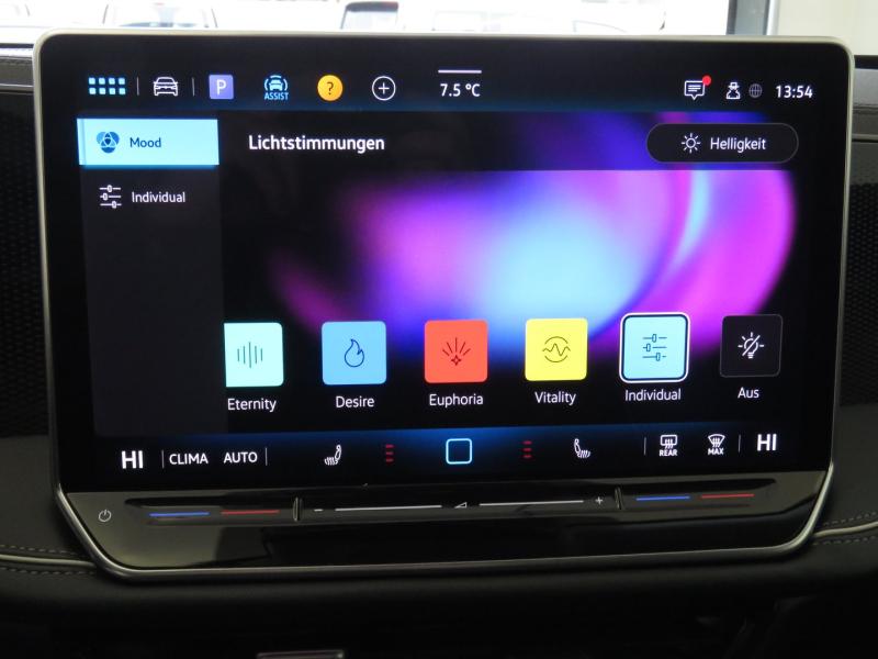 VW Passat Variant Business TDI DSG