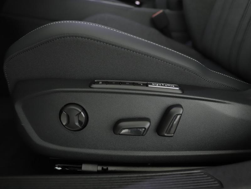 VW Golf Variant Business TSI