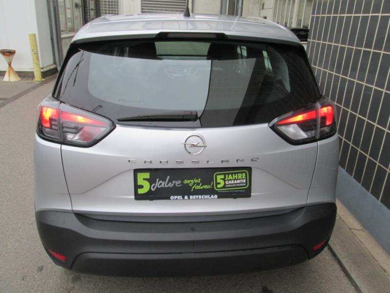 Opel Crossland,