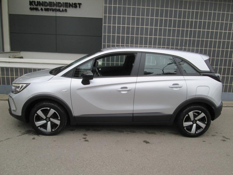 Opel Crossland,