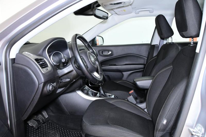 Jeep Compass Longitude 4WD