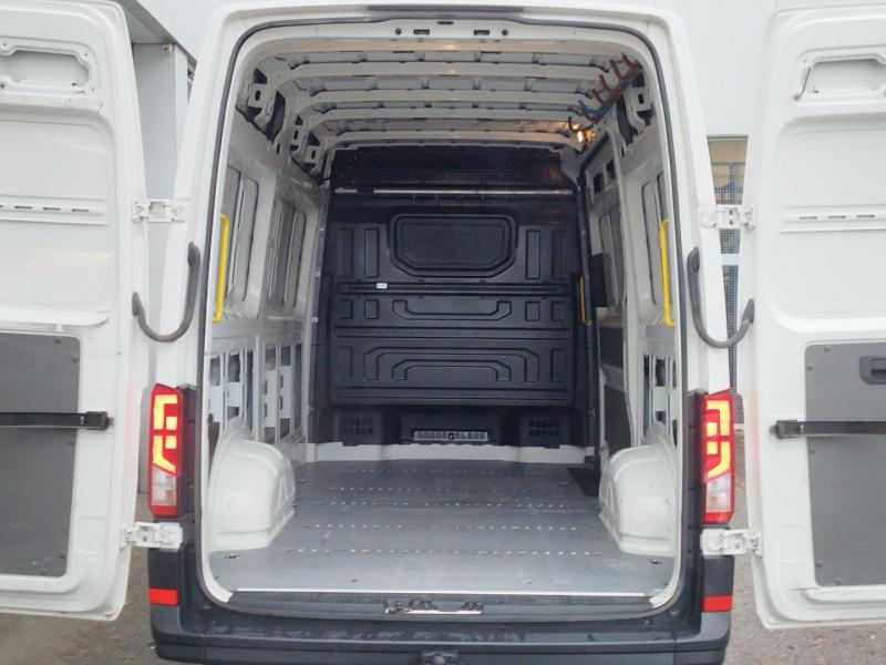 VW Crafter 35 Kastenwagen L3H3 TDI
