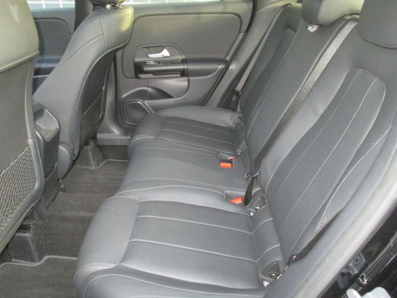 MERCEDES-BENZ GLA 200 d Aut.