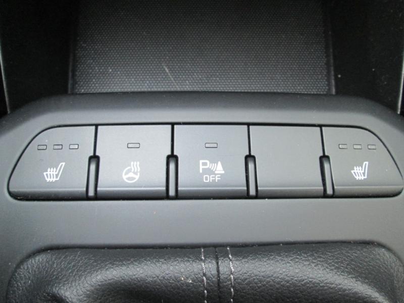 KIA RIO/SILBER/1.0 TGDI/MT6/100/