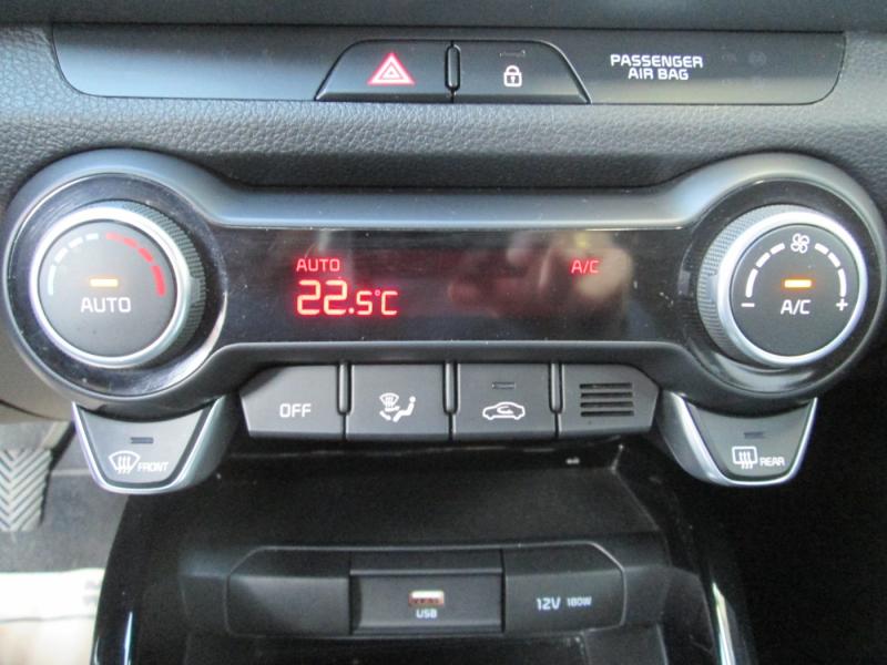 KIA Stonic Silber 1.0TGDI