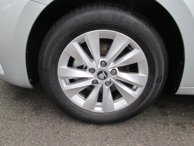 Skoda Octavia Combi 1.5 TSI DSG