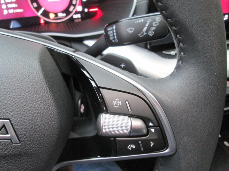 Skoda Octavia Combi 1.5 TSI DSG