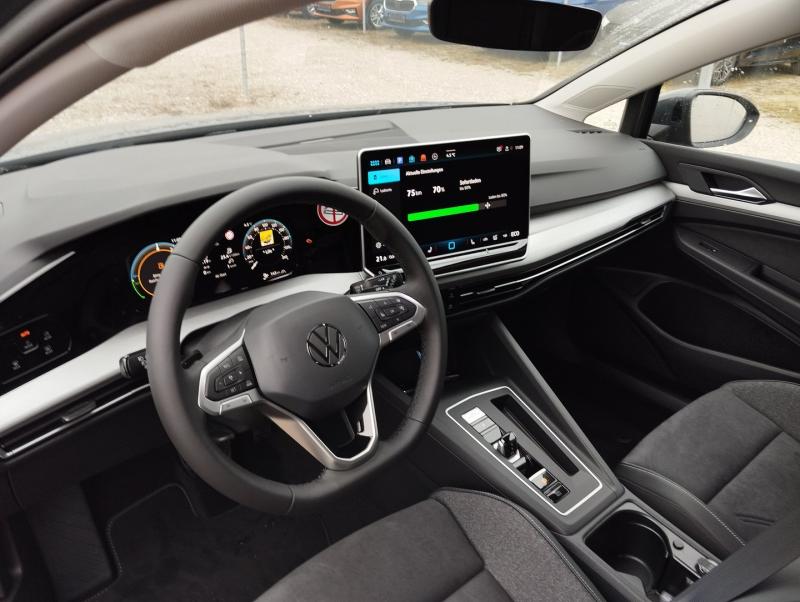 VW Golf Rabbit eHybrid DSG 150 kW