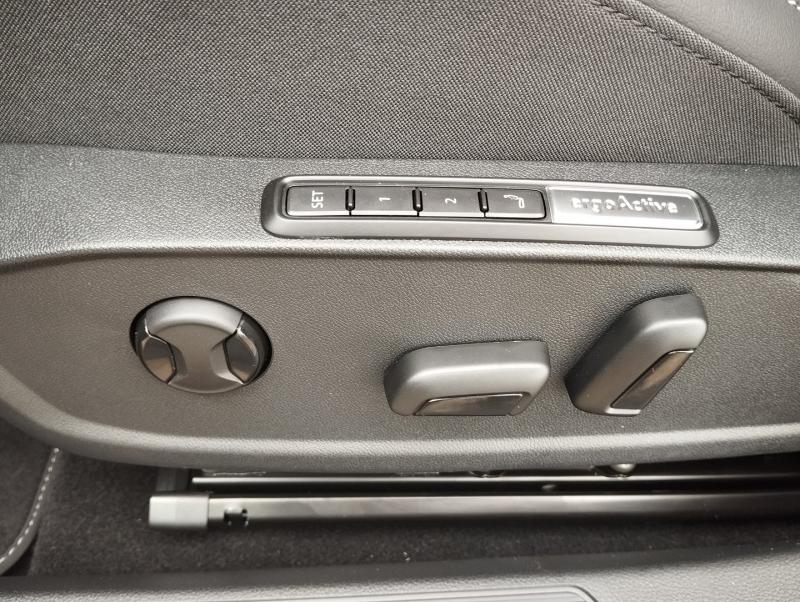 VW Golf Rabbit eHybrid DSG 150 kW