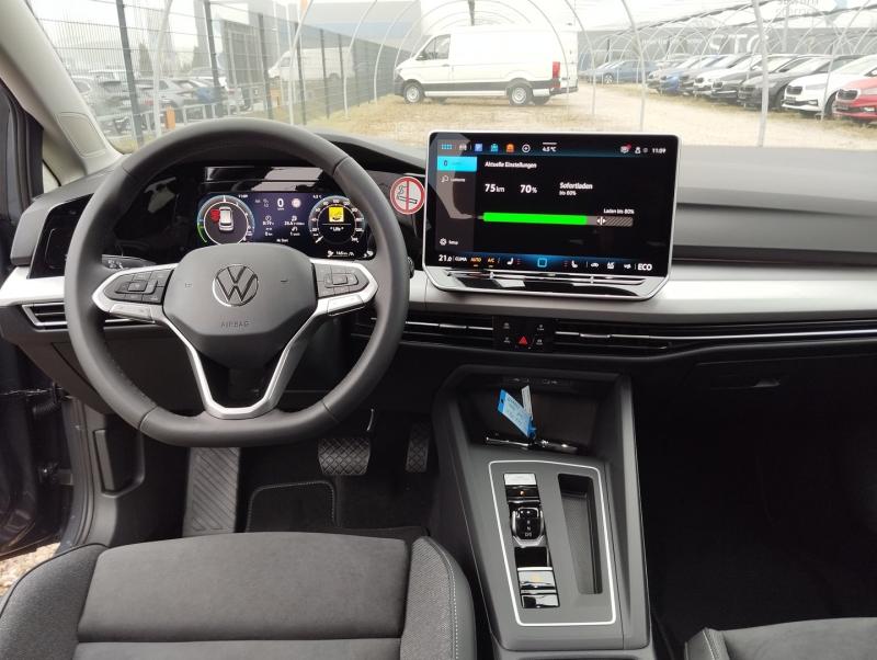 VW Golf Rabbit eHybrid DSG 150 kW