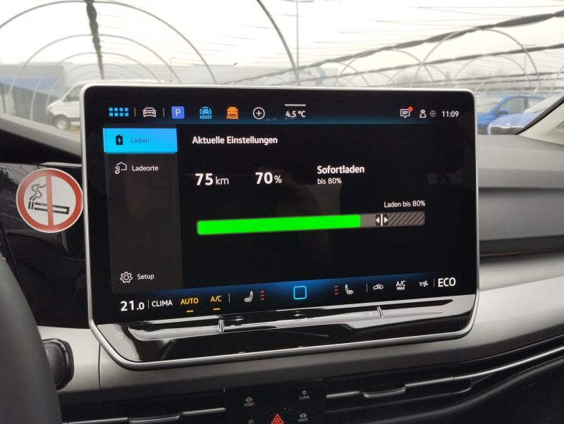 VW Golf Rabbit eHybrid DSG 150 kW