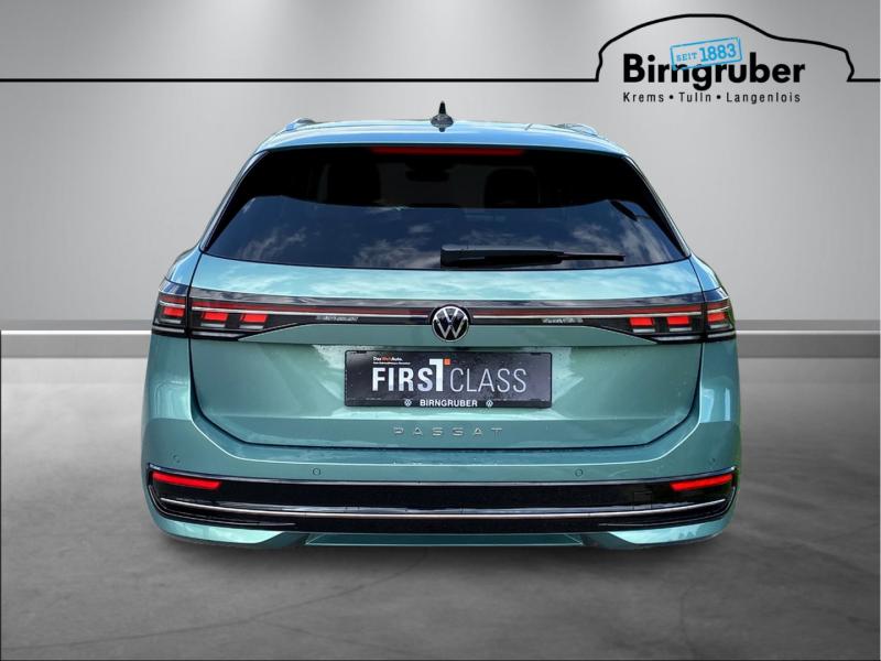 VW Passat Variant Elegance TDI DSG