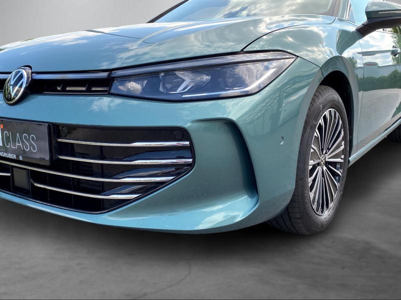 VW Passat Variant Elegance TDI DSG