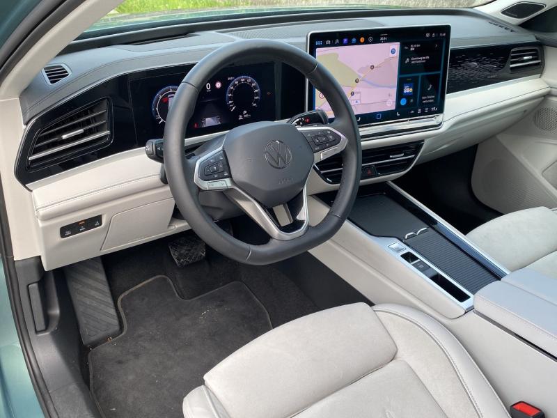 VW Passat Variant Elegance TDI DSG