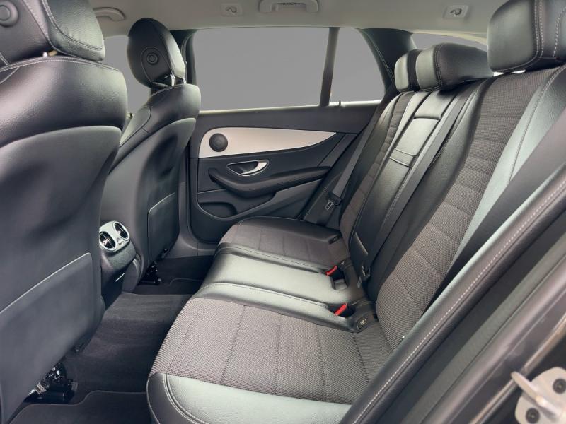 MERCEDES-BENZ E 220 d 4M T-Modell