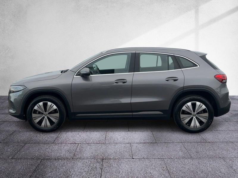 MERCEDES-BENZ EQA 250