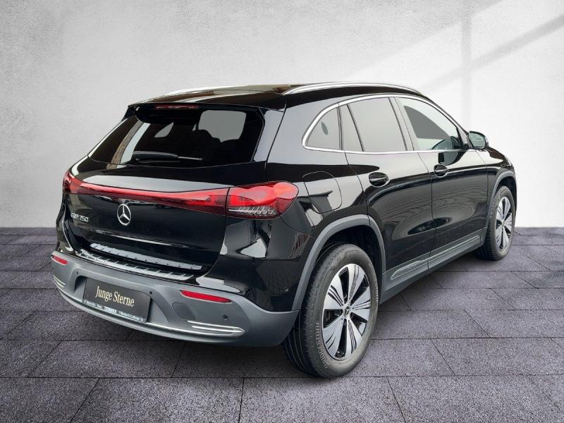 MERCEDES-BENZ EQA 250