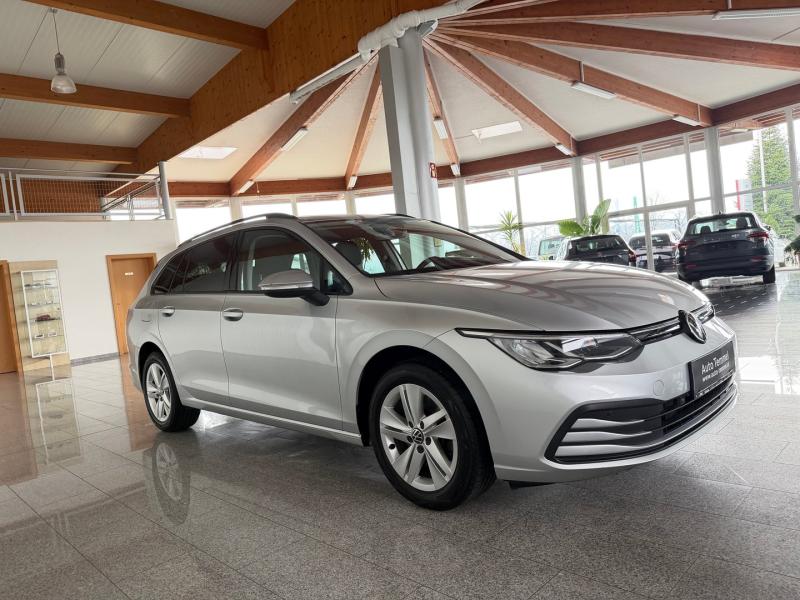 VW Golf Variant Life TDI