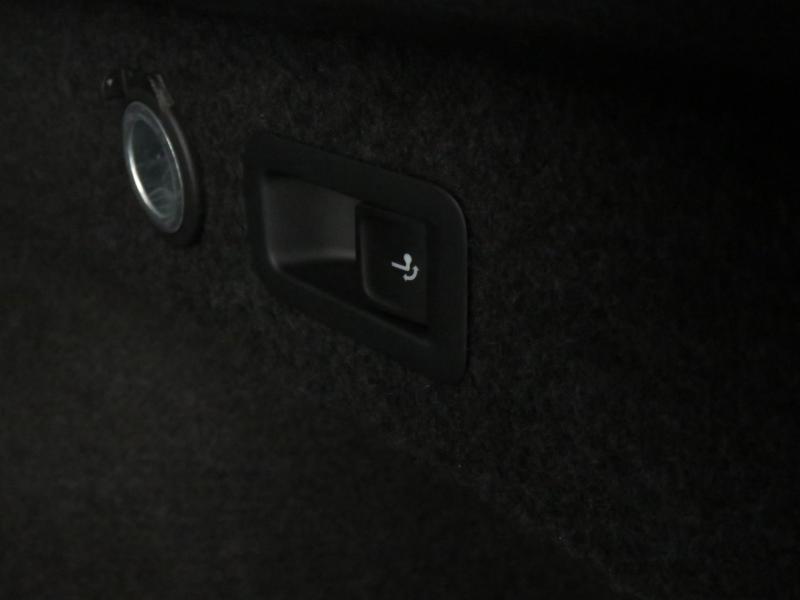 VW Passat Variant Business TDI SCR DSG